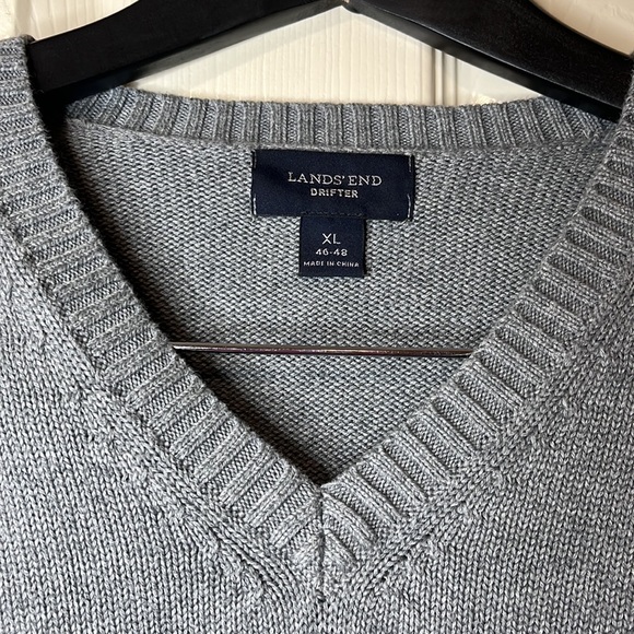Men’s Lands’ End Gray with Tan Stripe Sweater - Picture 2 of 9